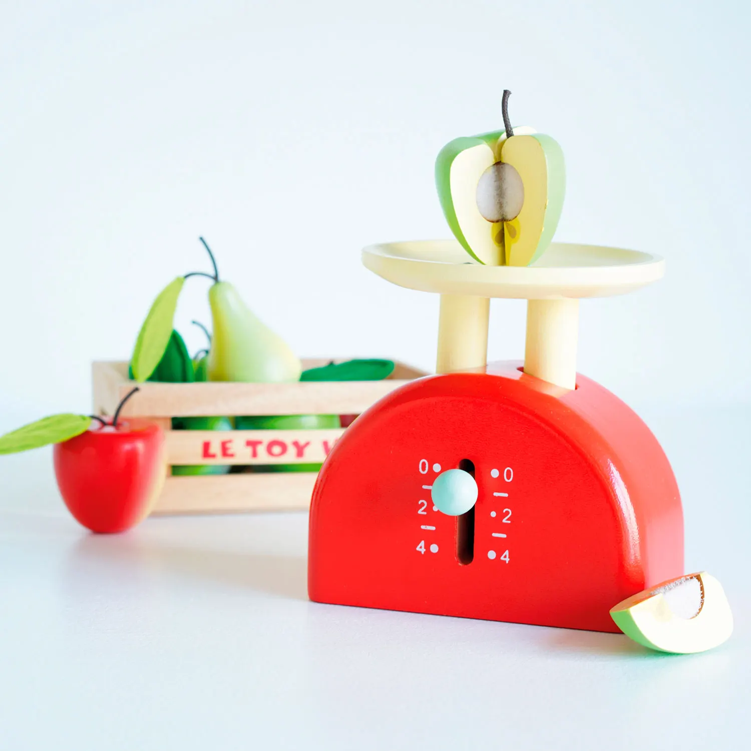 Küchenwaage / Weighing Scales-Le Toy Van (LTV)